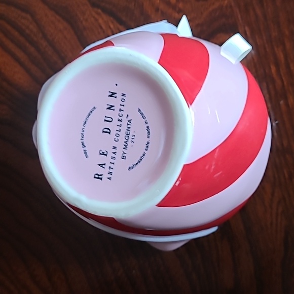 🍬Rae Dunn Measuring Cup Set - Picture 13 of 13